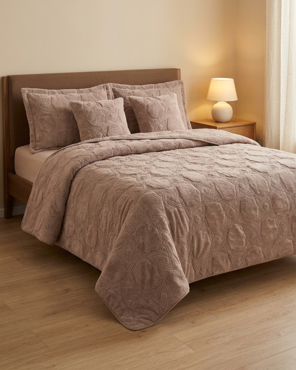 Luxury Gold Deco